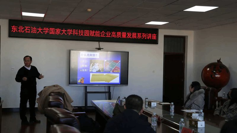 餐饮商标转让代理：如何规避风险，保障权益**